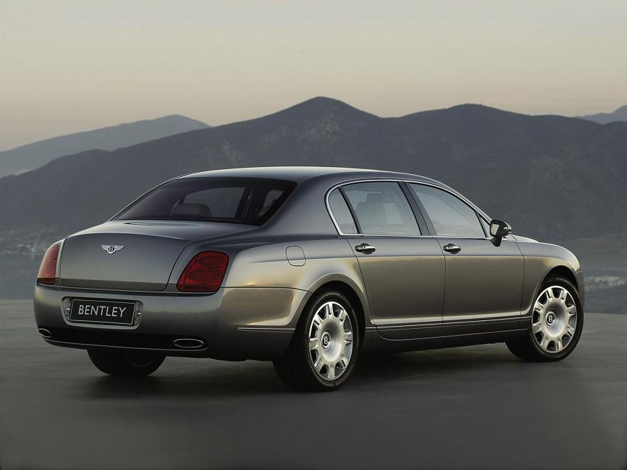  Bentley Continental Flying Spur 2005 года  (UK) (фото 7 из 12)
